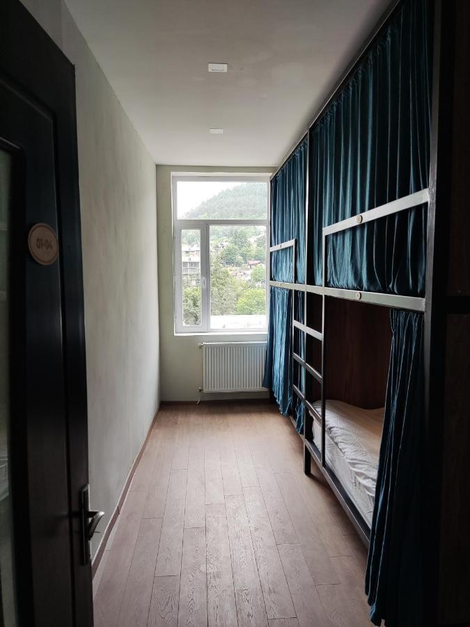 Ati Mta - Eco Hostel 보르조미 외부 사진