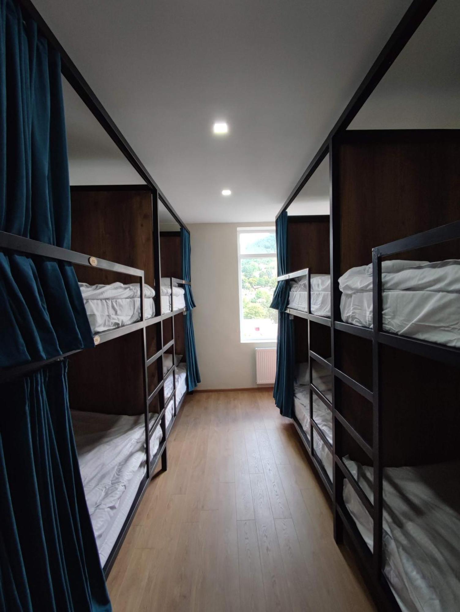 Ati Mta - Eco Hostel 보르조미 외부 사진