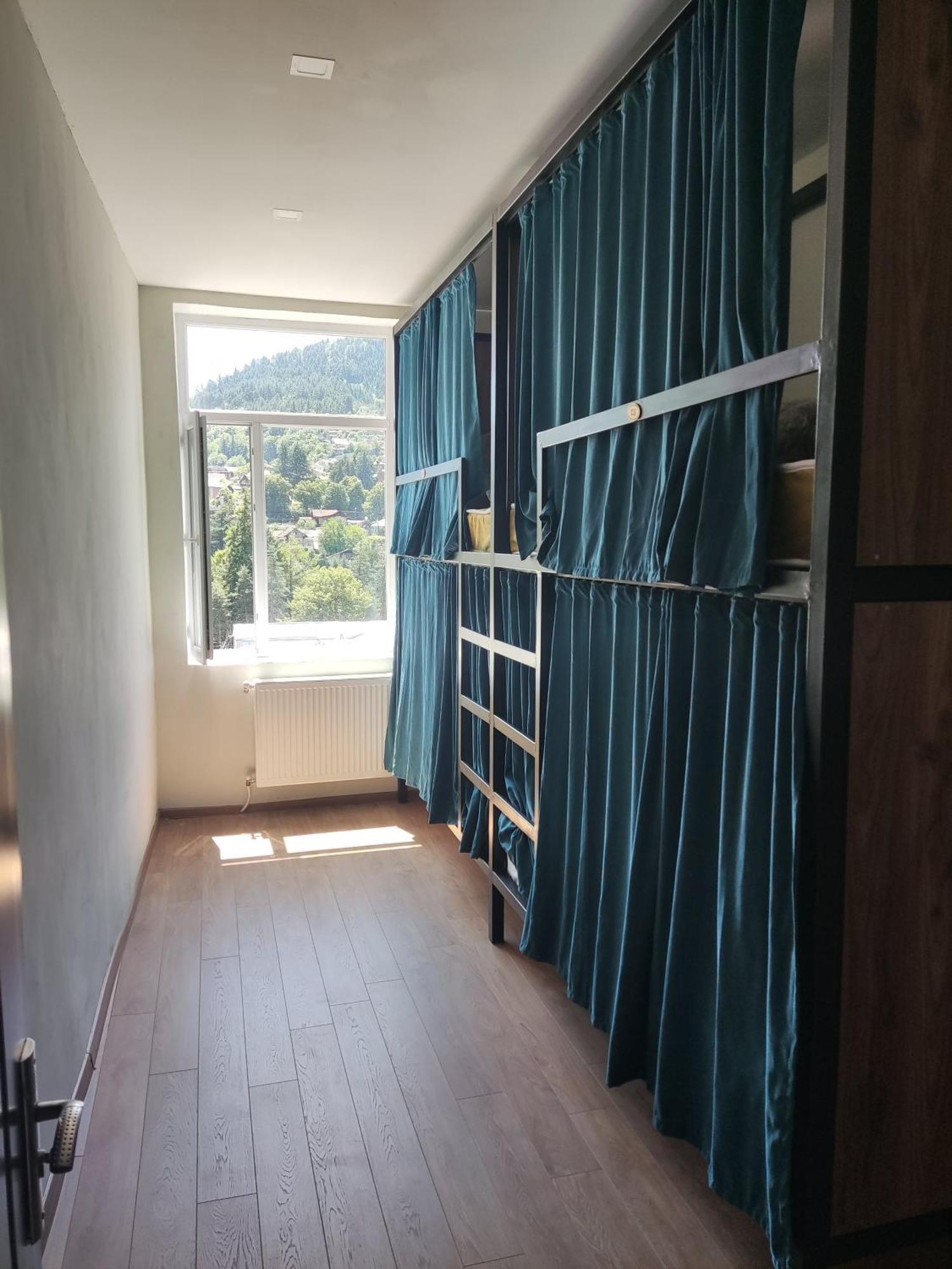 Ati Mta - Eco Hostel 보르조미 외부 사진